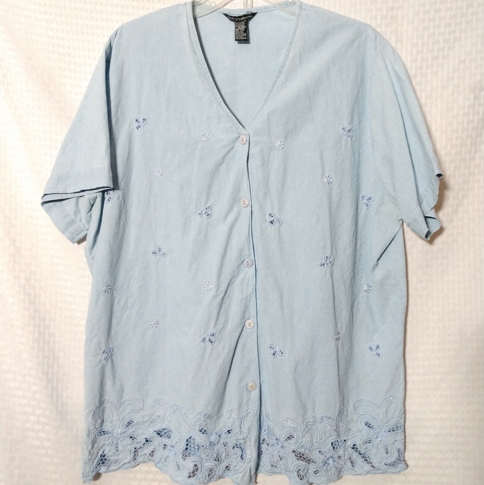 Pretty Embroidered Cutwork Shirt Top Light Blue by Club Z Size 18 20 Chest 48"